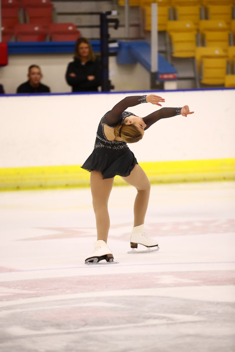 DebbieJSmythe1's tweet photo. @DGS_PEdept @SlaterR92 @MissEdwards2023 @DidcotGirls Very proud of Lily for claiming 2nd place in  her first Intermediate Novice Ladies competition in Aberdeen this weekend, well worth the 18 hours of driving!  A massive achievement in her first competition at this higher level x https://t.co/ZRTBjEYRAs