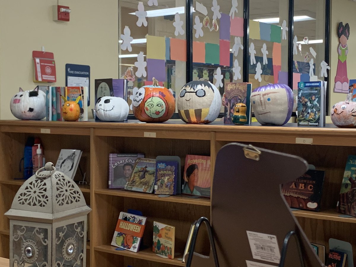 Book character pumpkin arrivals on day 1!!! Can’t wait to see all the entries 🎃#pumpkincontest #bookcharacterpumpkins <a href="/SanchezES_HISD/">Sanchez Elementary</a> @HISDLibraryServ @TeamHISD <a href="/rmena_97/">Ricardo Mena</a> @HISD_Curric