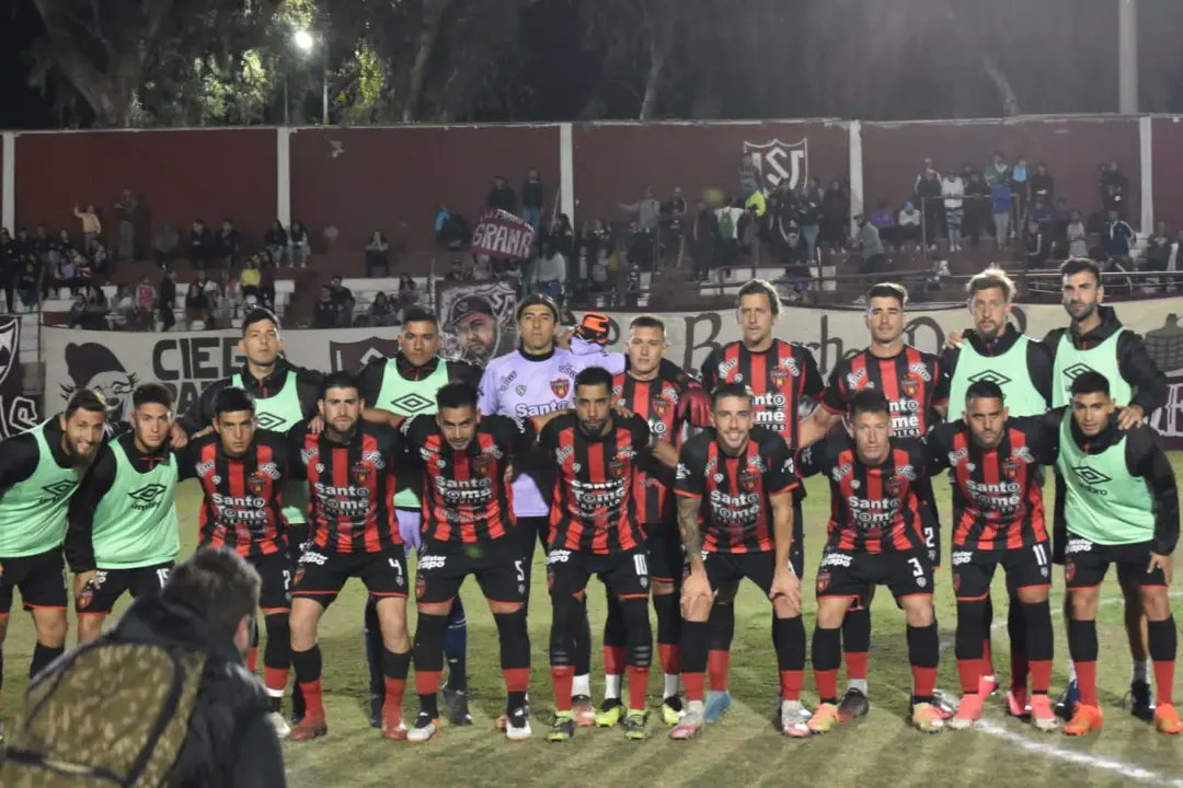 ⚫🔴⚫Empate en cero de visitantes ante "Luján" por la 2da fecha del 'Torneo regional"
Mientras que en el "integración seguimos invictos con victoria (7-0) frente al "c.a.u" y empate en cero ante "San Martín"