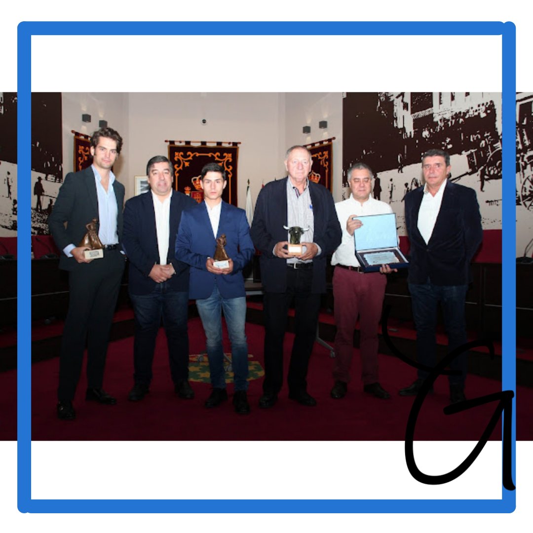 🔵 Galapagar entrega sus premios

La noticia completa en el siguiente enlace: 

guarismodelocho.com/2022/10/galapa… <a href="/DavidRuizDeGala/">David Ruiz de Gala</a>