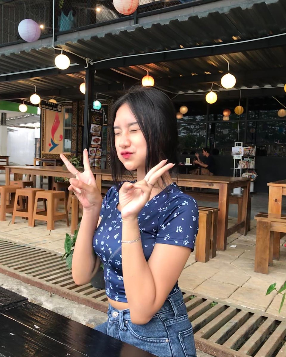 amandaaurellyaa's tweet photo. #kontolinfoto #kontolinfoto #kontolinaku #kontolin #Pejuhin #pejuhinmuka #SANGE_AAAAAAAAAAH https://t.co/pBeV9omByu