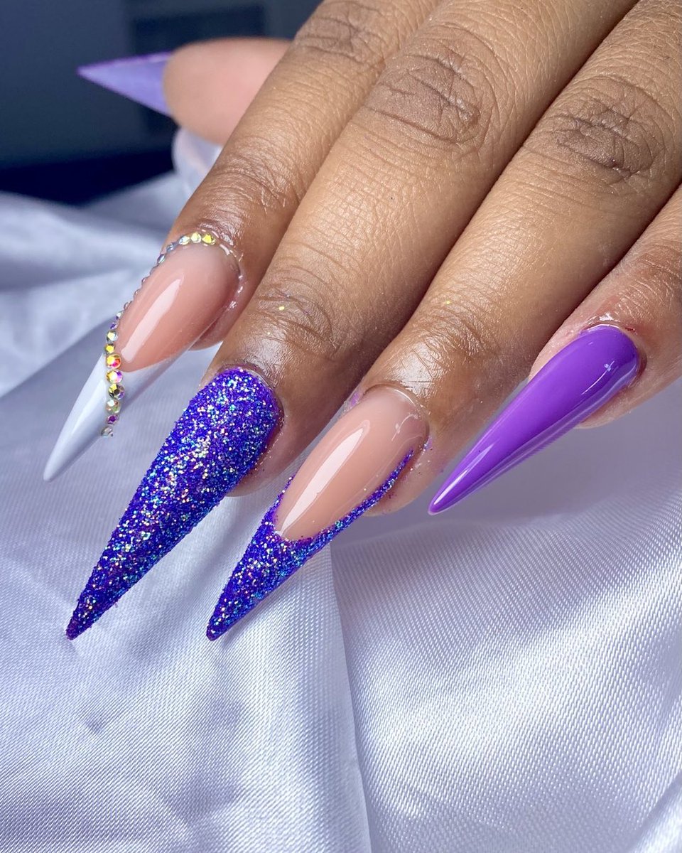 onenailsinspo's tweet photo. 📸 nailspriana https://t.co/Iawt2pWgef