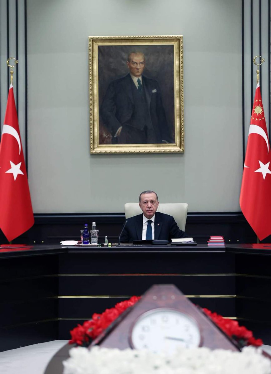 #Hedef2023 Cumhurbaşkanımız Sayın <a href="/RTErdogan/">Recep Tayyip Erdoğan</a> 'ı Allah'ın İzniyle  yeniden cumhurbaşkanı yapacağız.......  Çorum SUNGURLU seninle Allah'ın İzniyle inşallah