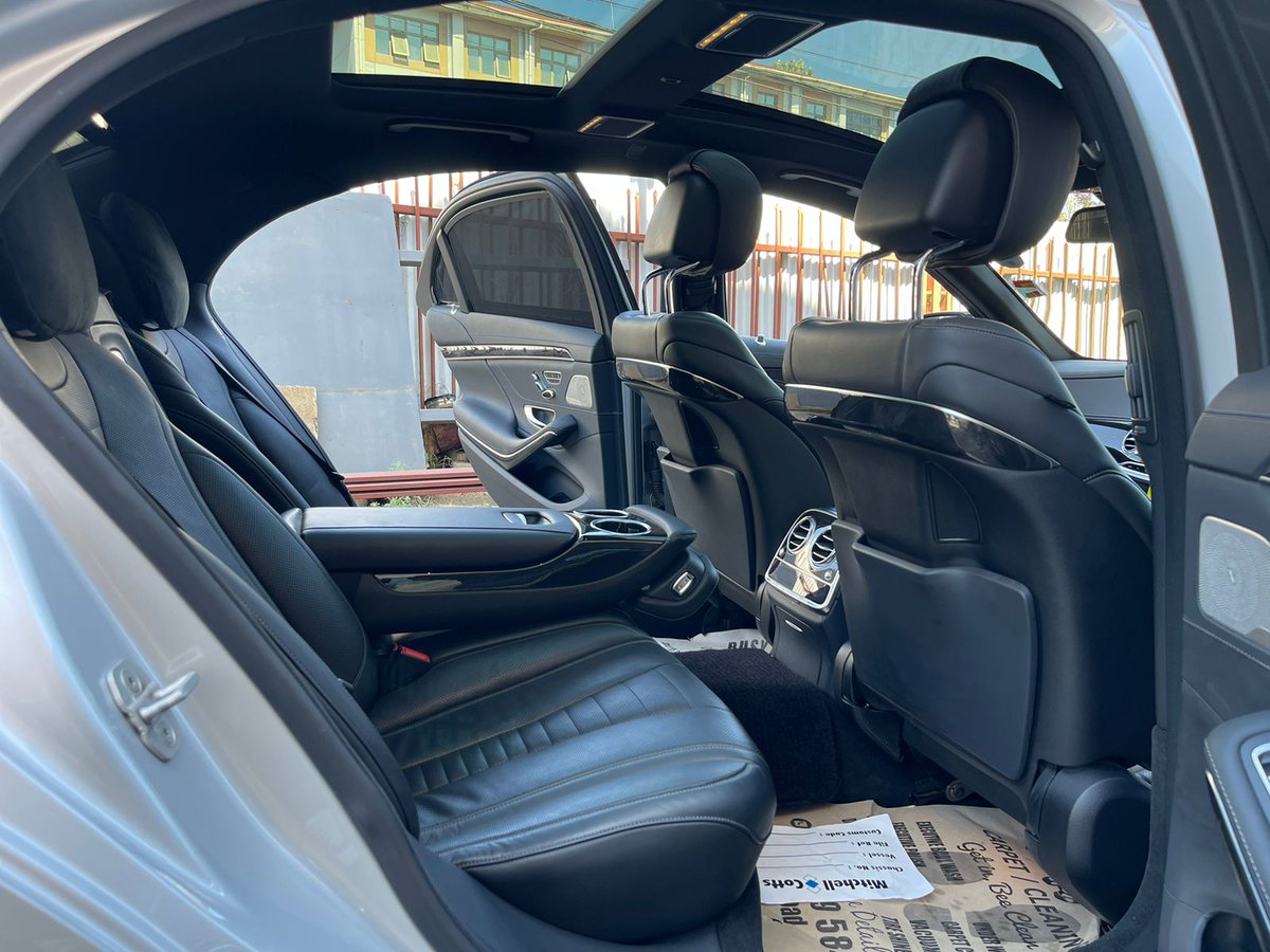 motor_safaris's tweet photo. MERCEDES BENZ S550_.  KDK

Price. Kshs. 9,500,000/=

 Waweru :: 0727265224
  
FEATURES_

Petrol :: PANAROMIC SUNROOF :: LEATHER black/anthracite :: Cruise Control :: Plus (Distronic Plus)

#MercedesBenz 
#merce2022 
#MercedesAMGF1 
#Germany 
#Nairobi 
#Kenya https://t.co/RkXVa3vr3e