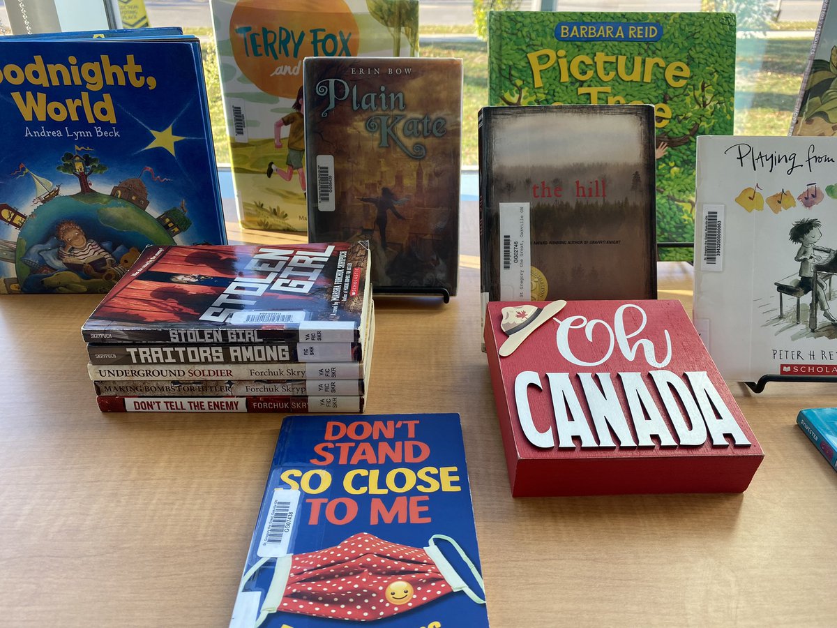 amusebook's tweet photo. O Canada! A small sample of books by Canadian creators available in our @StGregoryHCDSB #LearningCommons! We read Canadian every day @hcdsb! 🇨🇦 #IReadCanadian @ONLibraryAssoc @CdnSchoolLibrar @CANSCAIP @kidsbookcentre https://t.co/NIfUFkpp5Q