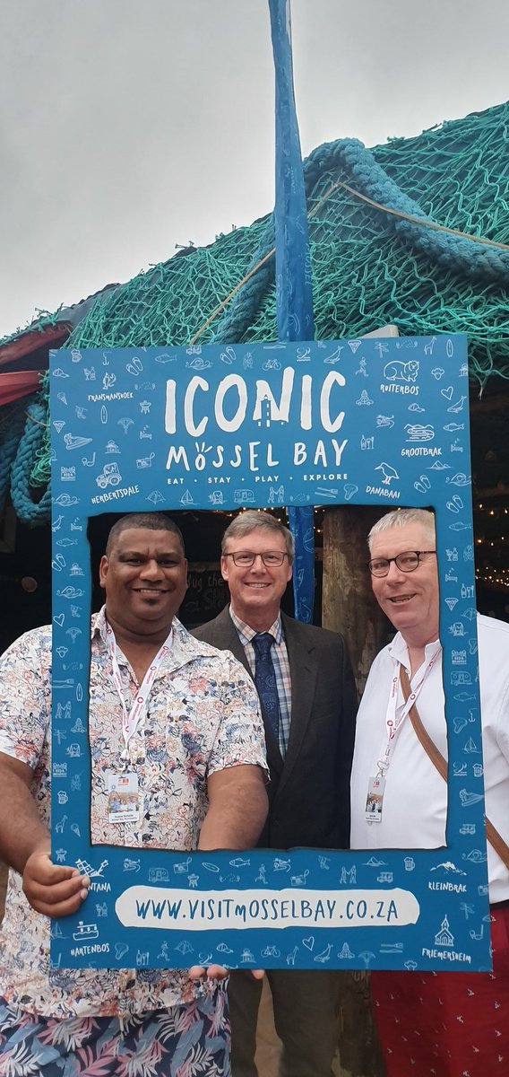 Mayor Dirk Kotze tweet media