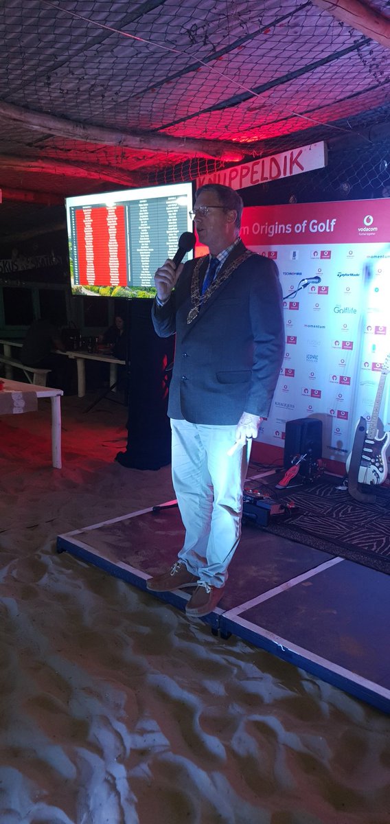 Mayor Dirk Kotze tweet media