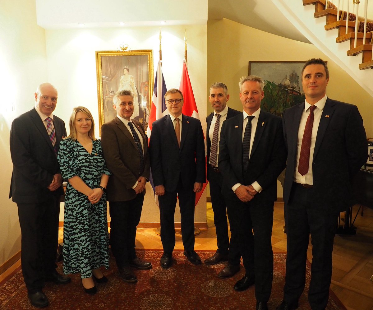 GailSoutar1978's tweet photo. A very enjoyable first day of U.K. Government exchange trip with Swiss Farmers Union and NFU members. Building connections and opportunities to work together on lots of shared priorities for our Agri-sectors. 🇬🇧 🇨🇭 https://t.co/euW4ucDCq5