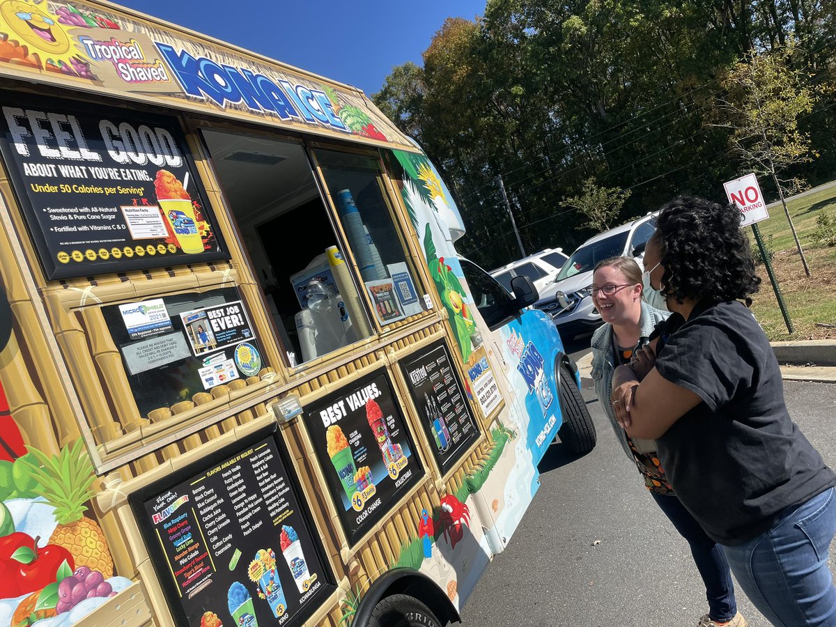 Sunset_Park_CAS's tweet photo. It was a Kona Ice kind of day for our teachers and staff as they left for the day! Sweet surprises are always a hit at The Park!
#unstoppable #CLAPforYOURSELF #rocksolid https://t.co/jApNp1VgG4