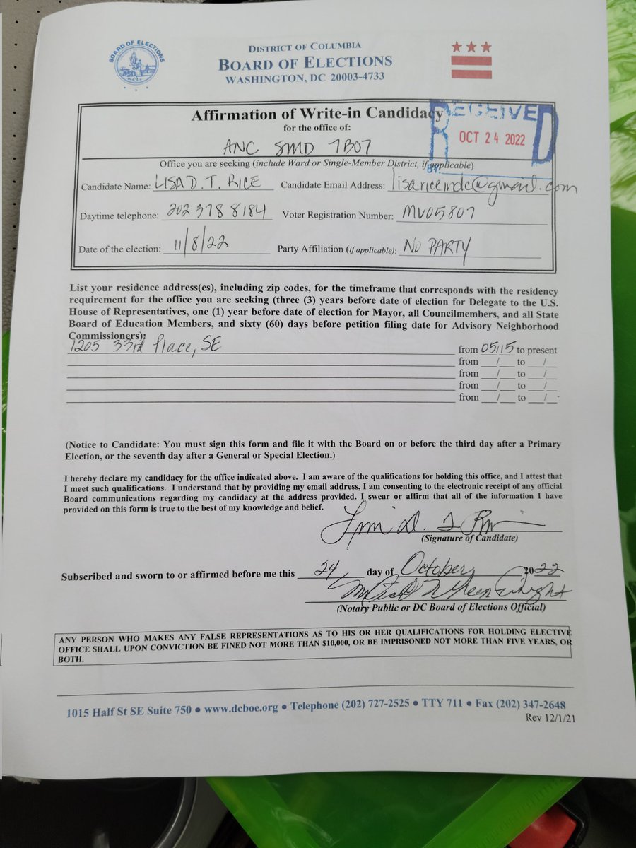 LisaDTRice's tweet photo. Welp, I did a thing this morning. ⛅️ Apparently, I've decided to run as a write-in candidate for my ANC's brand new SMD #7B07. 😏
If you live in my 'hood and haven't sealed your ballot, write-in: LISA D. T. RICE, please and thank you. 🙏🏽 #Ward7 https://t.co/pHuRJ9aSKT