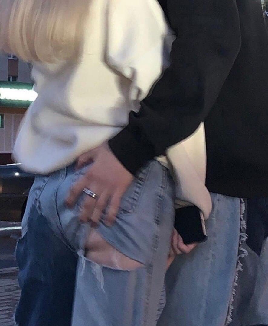 waifupeanut2's tweet image. Could be us