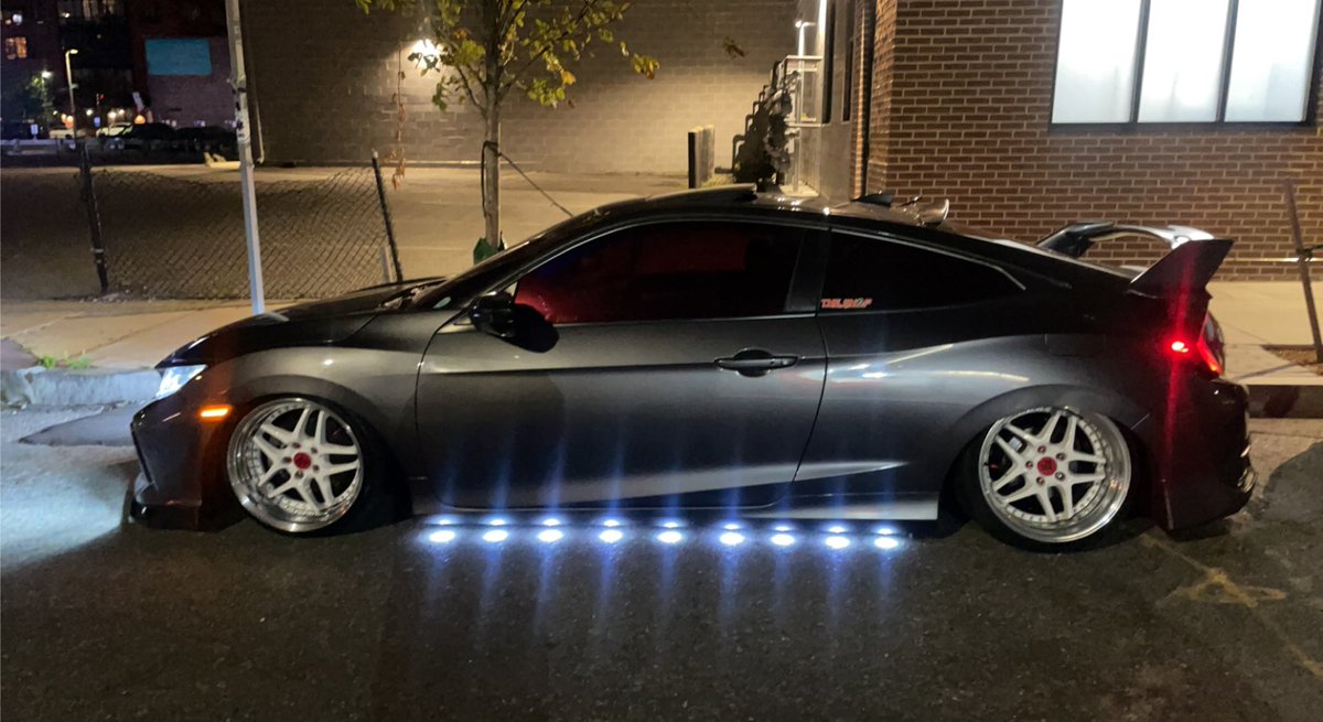 datguy200's tweet image. 🍁