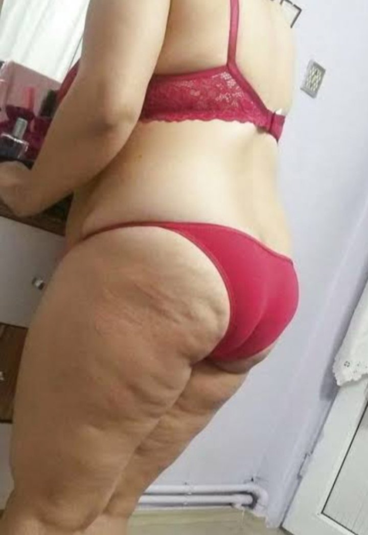 aylınaliolguncıft5244 Sakarya kilitli hesaplar yaz (@aylinali5043) on Twitter photo İyi geceler dostlar İyi geceler dostlar