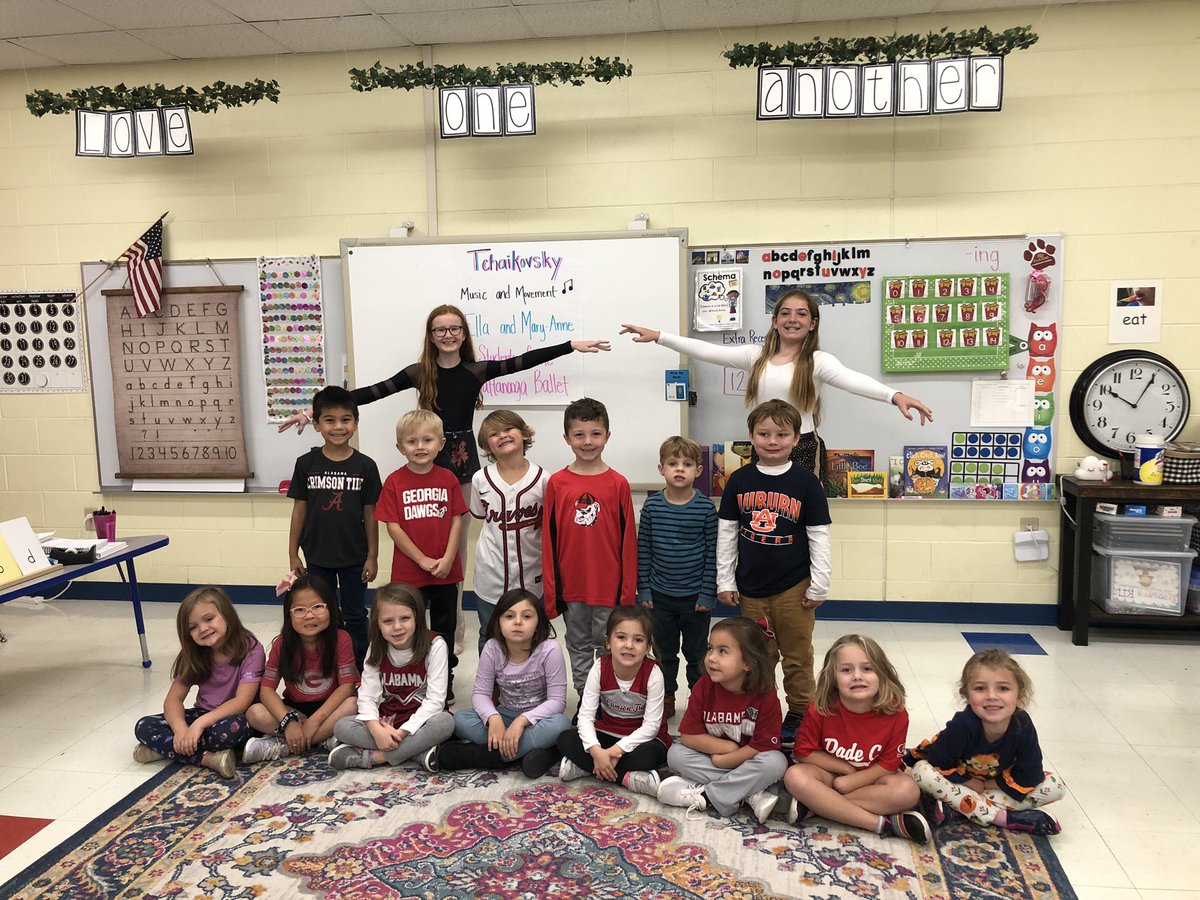 AmberJo06431526's tweet photo. When you teach Tchaikovsky… ballerinas make the music🎶 come to life!!! Thank you Ella and Mary-Anne for sharing your expertise with us today!!! At Dade Elementary we ARE #reachinggreatnesstogether https://t.co/frb2BjF25t