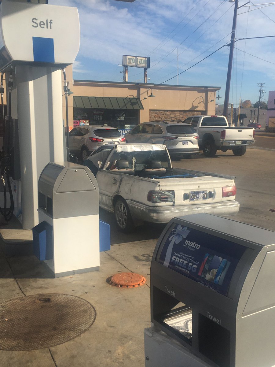 dholley302's tweet photo. @DougDeMuro behold, the geo prism… pickup truck? https://t.co/w6iH7EAF6M