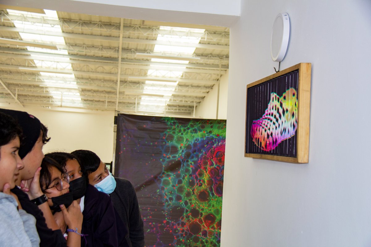 lightpainting01's tweet photo. Exposición de Fotografía Hoy Ultimo Día 24/2022 Salón comunal el Lujan
#MateriaOscura #lightpaintingcolombia #photos #generativehut #generativeart #generative #newmediaartist #newmediaart #arte #science #mecanicacuantica #dibujo #particulas #engativa https://t.co/LCf1ZMxhBV