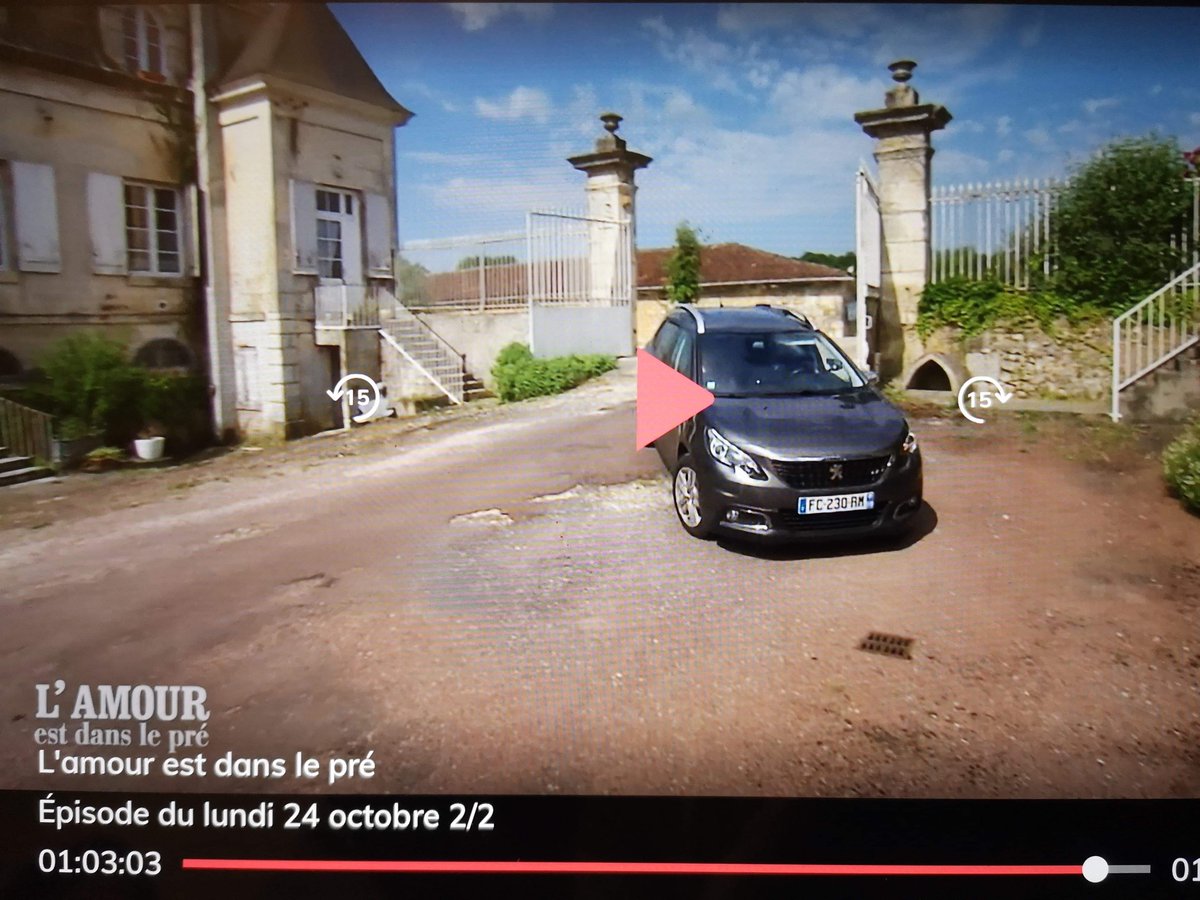 chalamoda's tweet photo. En manque d’images les monteurs #ADP ?
Après le jaccuzi l’épisode du 10 et à Cognac ce soir https://t.co/darwbfKAse