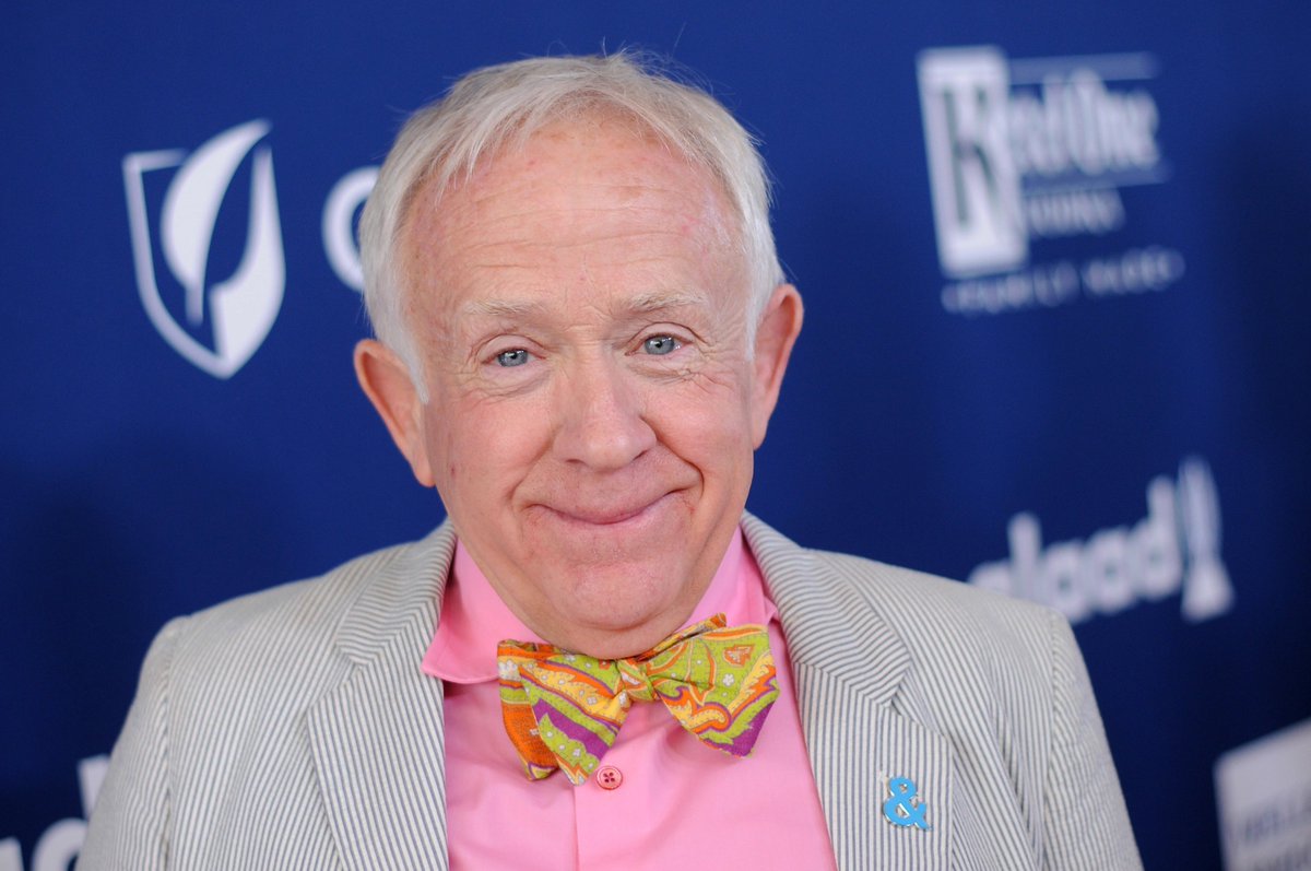 hugeasmammoth_'s tweet photo. Losing queer icons you look up to is never easy. People you’ve watched over the years, loved and admired, suddenly ceasing to exist. It’s always deeply sad. Especially the artists that spoke to your queer self. RIP Leslie Jordan, I know you’re up in heaven with these icons. 💖 https://t.co/7meW0ciDj5