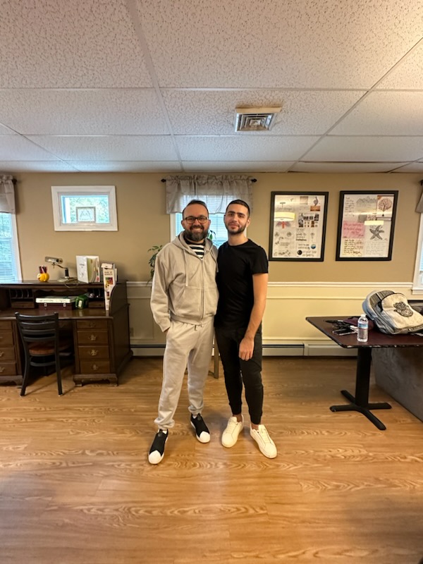 TheMeganHouse's tweet photo. Thank you Marcos and Daniel for sharing your talents with our residents and making them feel fabulous! 
#Haircut #Selfcare #WomenInRecovery #bymarcosdicastro #fallvibes #longhair #mediumhair #coolwaves https://t.co/EkkKS88mJN
