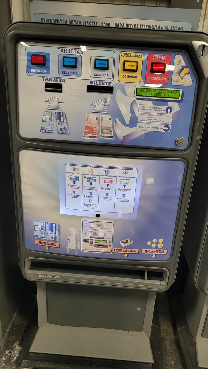 No es un vintage, siguen en funcionamiento en el Hospital Universitario de Navarra... A 9 euros la semana de televisión con el bono más económico