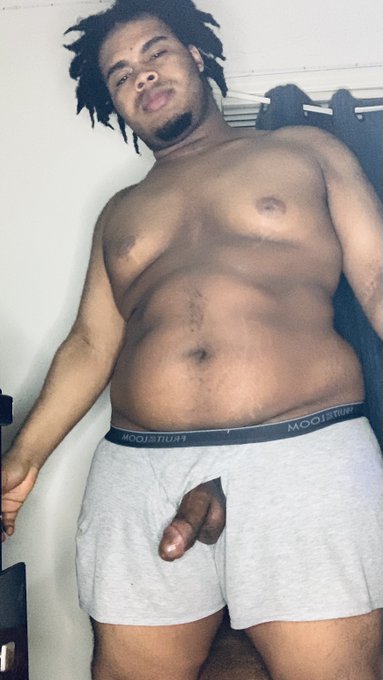 I Don&rsquo;t Think Full Body Pics Are For Me😂😂 https://t.co/PobttXLEvZ