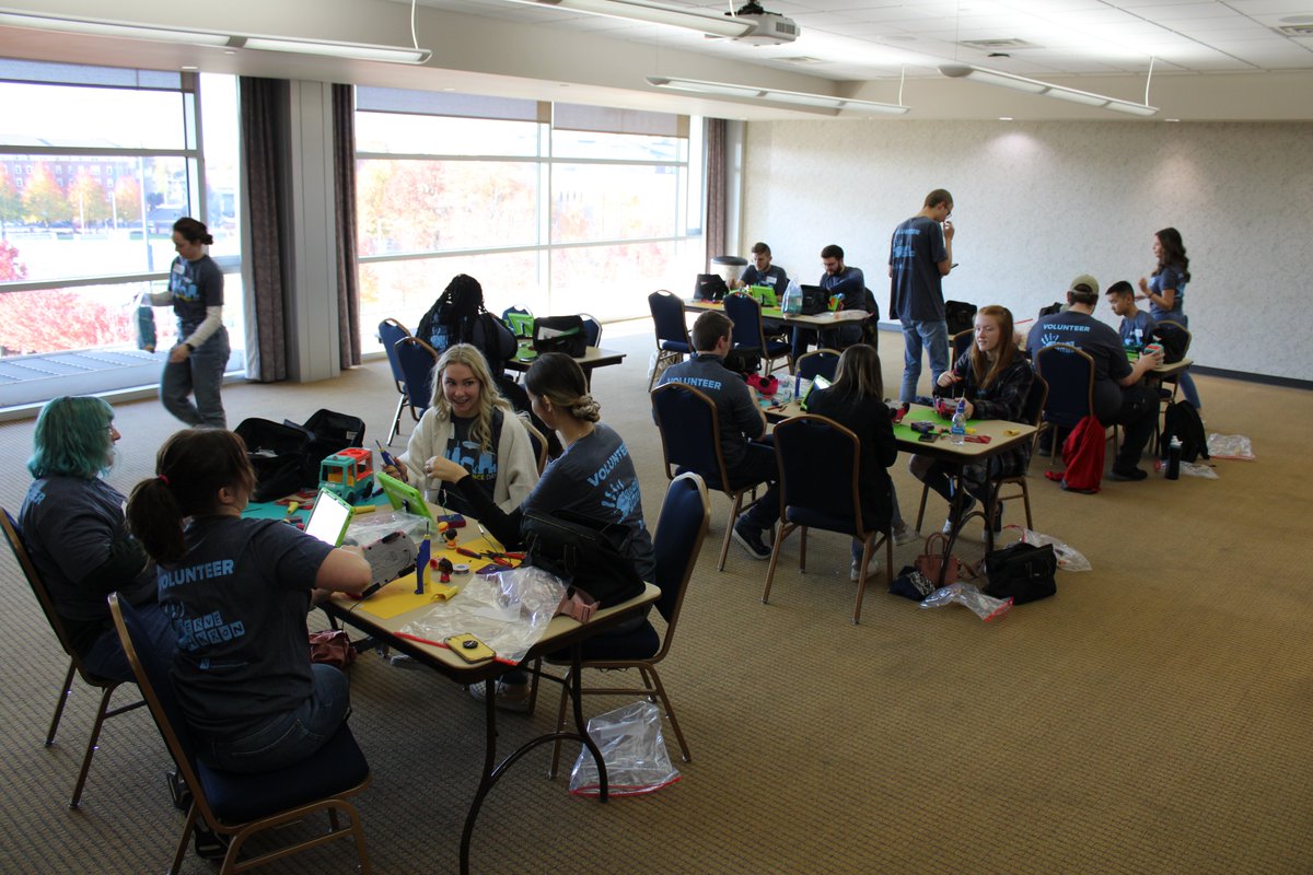 replayforkids's tweet image. We had the privilege of working with @JohnCarrollU and @uakron on toys last week! These students put in some great work!