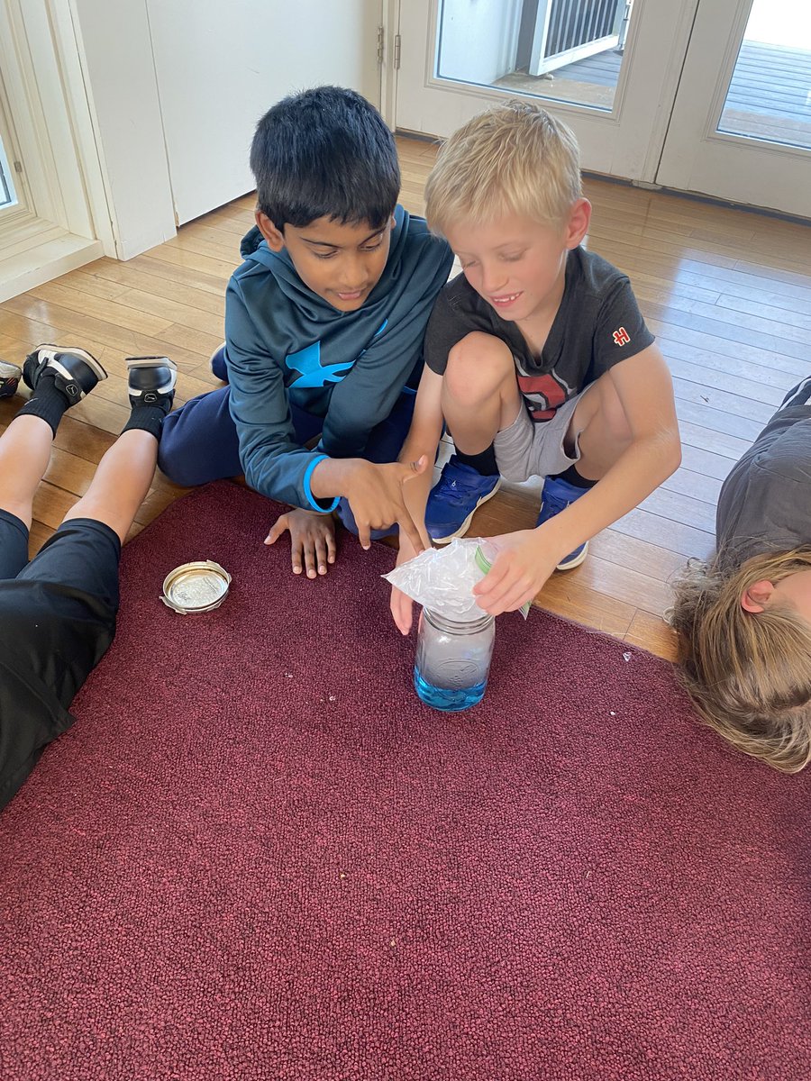 teacherkpratt's tweet photo. We got to take our science learning to the E3 Lab, today. @SandyMarieReed taught us how clouds are formed &amp; then we got to make one! @napls_ps https://t.co/XQw3tf8UFT