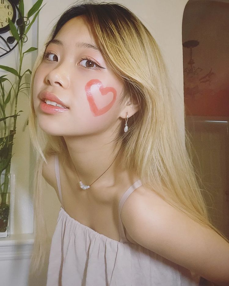 KatelynnTrib's tweet image. . 🤍 New to #nsfwtwt 🤍 . 

♡ 19 
♡ She/Her
♡ Bi
♡ 5'4
♡ Don't send
♡ Only looking for tributes

♡ and ↻ to be moots :)