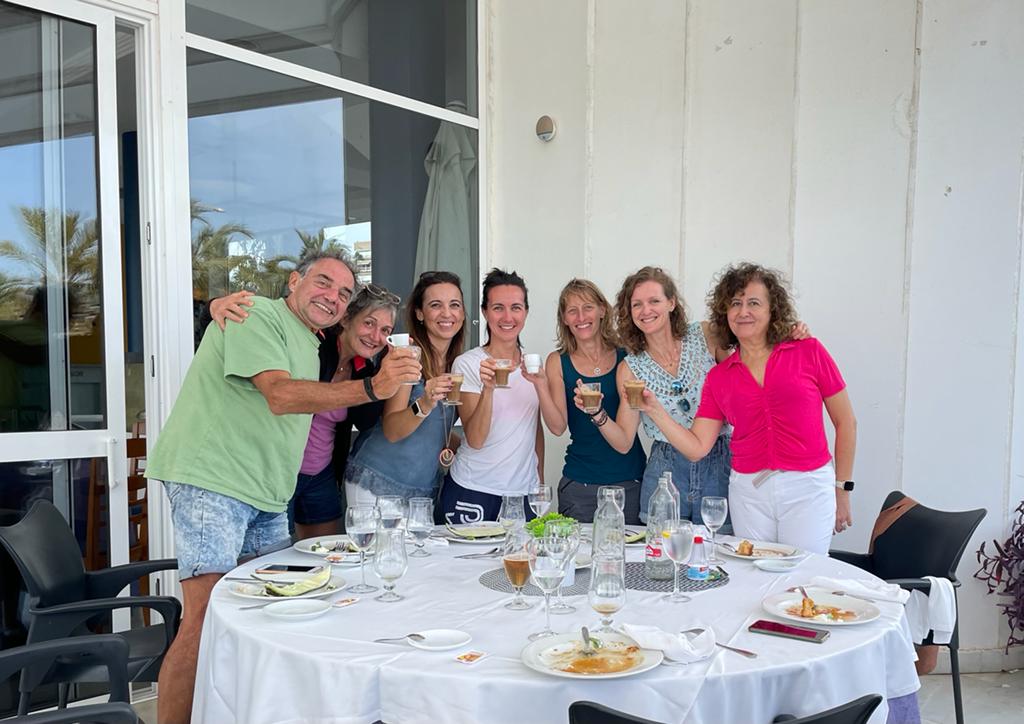 FaconnierKarine's tweet photo. Formidable accueil des élèves et de l'équipe pédagogique de l'école @ceipsanfelixct pour nos professeures des écoles de M. Albe, Périgueux, lors de leur job shadowing E+ Two #ErasmusPlusFR
Merci d'impliquer les élèves dans ce projet E+ KA1 dédié à la formation adultes. @DSDEN24 https://t.co/mOY6TKSJTm