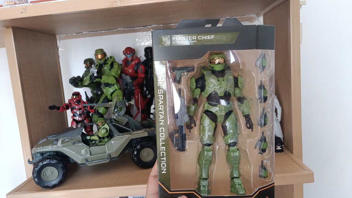 Un_Willysaurio's tweet photo. Lo ví con descuento en Amazon y dije amonos pa la colección 😁
#Halo #HaloInfinite #HaloJazwares #SpartanCollection https://t.co/R6oNNrQ2VM