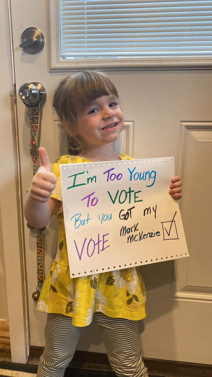 markmckenzie519's tweet photo. One of my biggest supporters! Reminder that you have until 8PM to get out and vote. Together, we can get things done. #votemark #yqg #yqgrocks #windsor #windsorontario #windsorvotes #walkerville #southwalkerville https://t.co/ixtoZt91sN