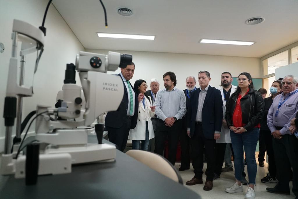 fernandogray's tweet photo. 3. Los nuevos consultorios contarán con un tomógrafo de coherencia óptica, lámparas de hendiduras, un autorefractómetro, un tonómetro, oftalmología binocular indirecta y diferentes tipos de láser, entre otros equipamientos. https://t.co/fiWX8XFqIX