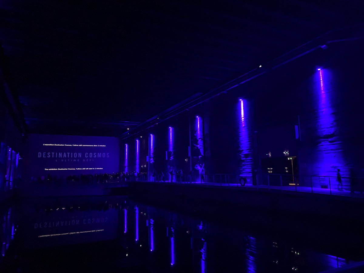 darkzov's tweet photo. Soirée à #destinationCosmos du bassin des lumières @Bordeaux https://t.co/DHOpREyBvR
