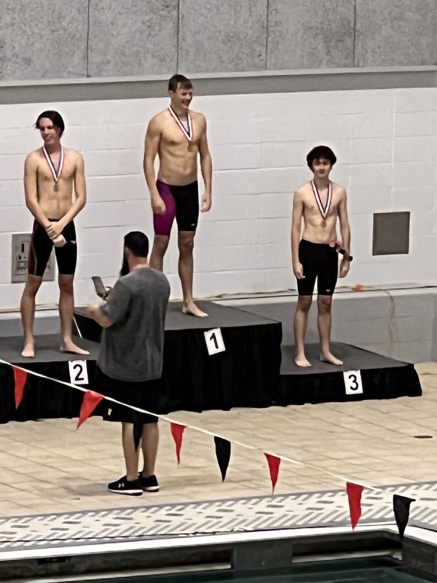 HoltADOffice's tweet photo. Colin Wolfmeyer 200free North/Central GAC Champ! https://t.co/em2K00v6D6