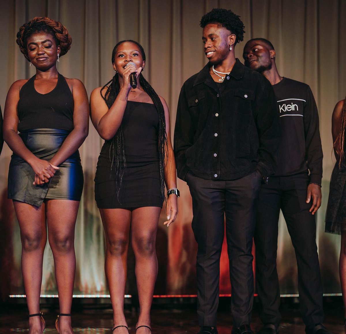 Thank you all for coming out. We hoped u enjoyed big BUNTU live and in action. Here is a few moments captured during our Fest Africa performance 💃🏿🕺🏿