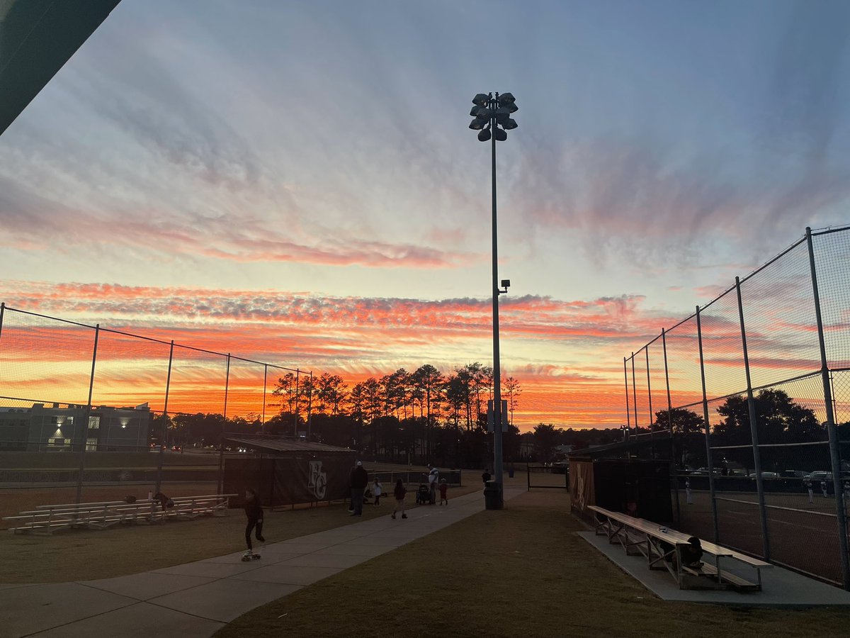 raymaurer's tweet photo. Sun set on the ball fields. https://t.co/xDMoPWLpBi