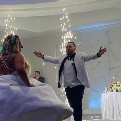 dennishood215's tweet photo. #NewProfilePic https://t.co/QewIeUa5Qn