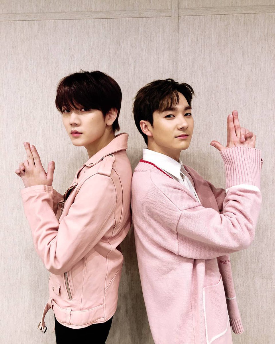 nuest rare/old pics tweet media