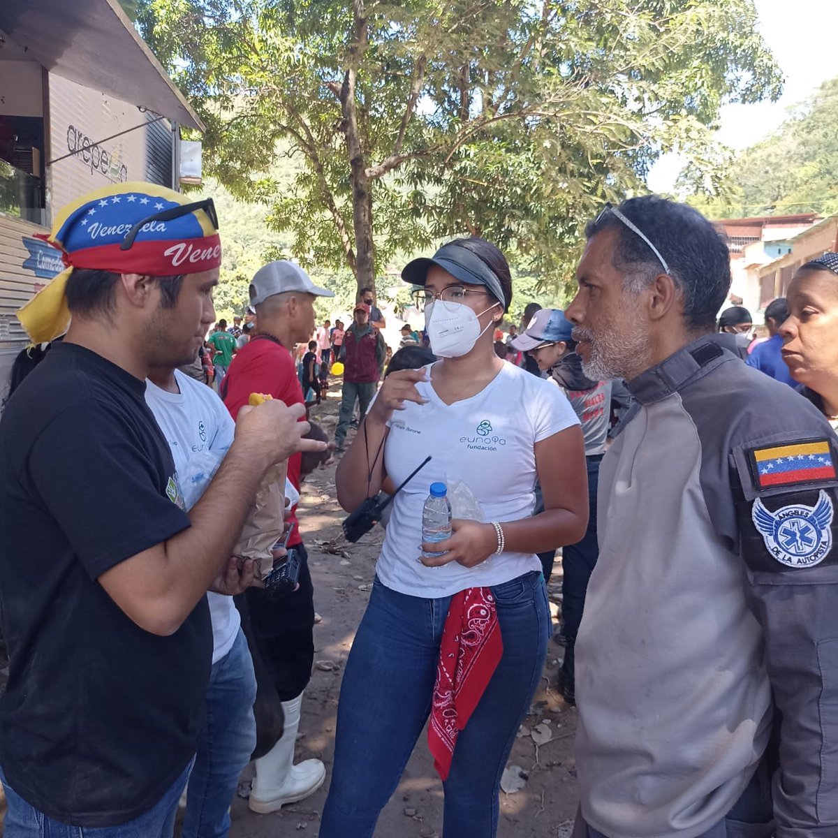 Fundación Amigos con manos de Esperanza tweet media