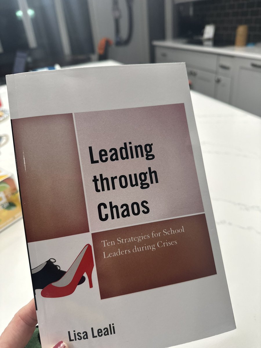 Lots of love to my friends and colleagues who have celebrated the release with me! #leaderssupportingleaders #connectedinchaos 👠 