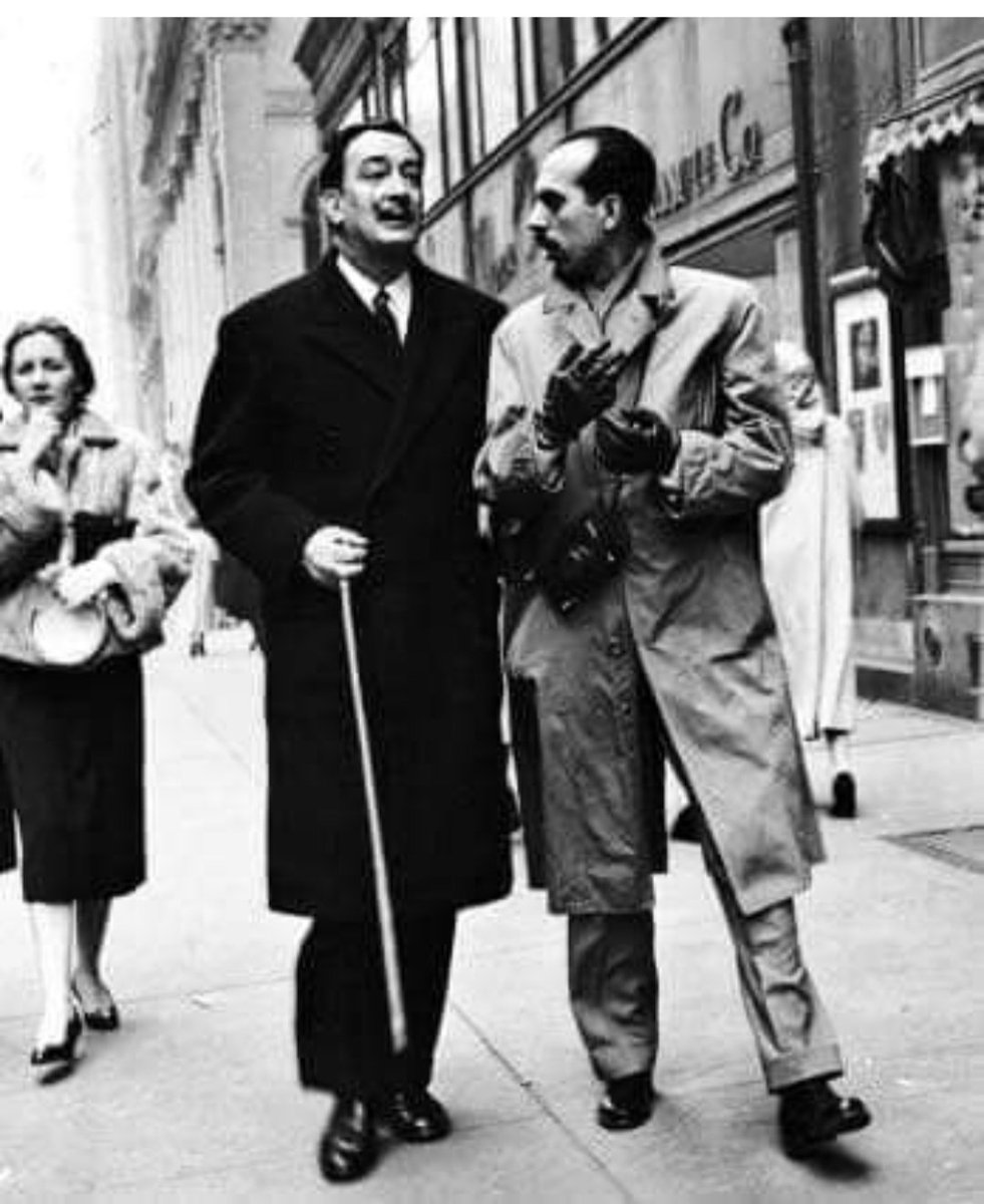 juanborrelli's tweet photo. Abril de 1956. Ciudad de New York. ¿ De quiénes se trata ? Esto también es Historia. https://t.co/OuJ4JlMouE