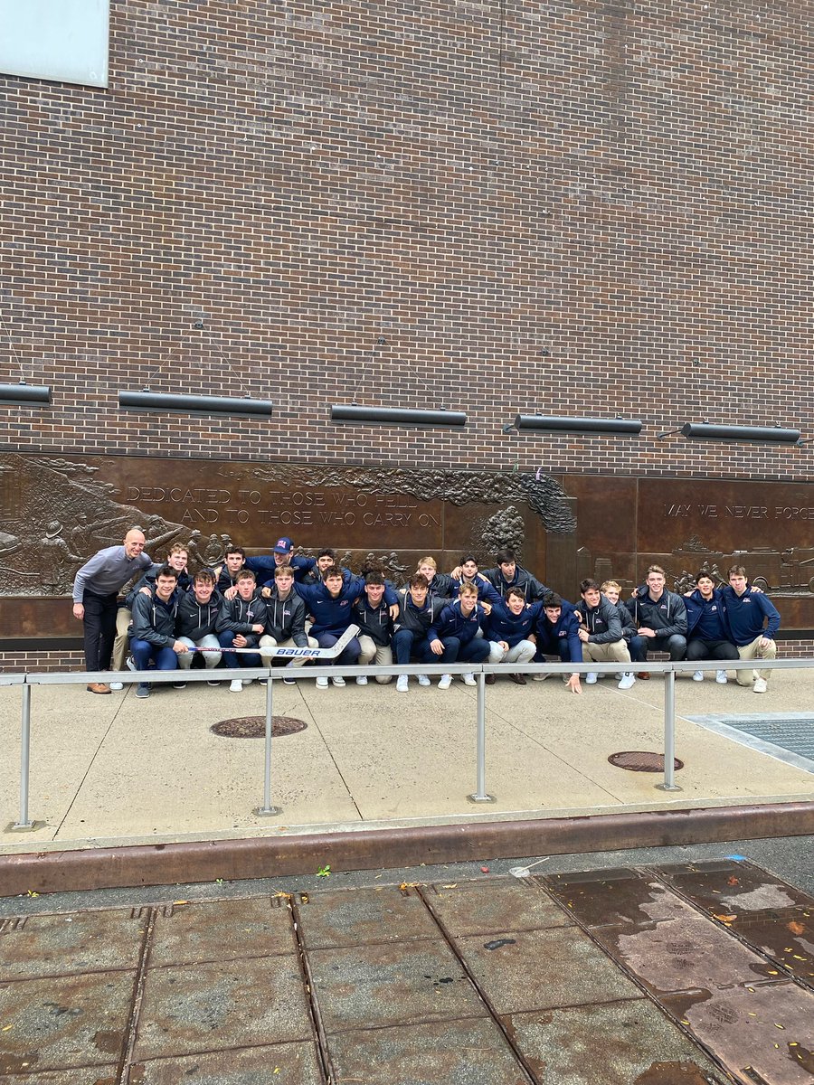 More than hockey 🇺🇸 After their weekend on the ice in NY, the U18s got to tour the 9/11 Memorial and Museum with members of the FDNY Hockey Team. Thank you to @Sept11Memorial and @FDNYhockeyteam for an unforgettable experience! #NeverForget