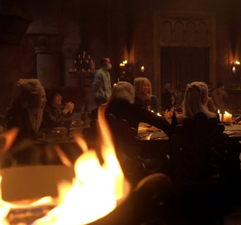 daemyrasafe's tweet photo. "me [emma] and matt smith had conversations about what rhaenyra and daemon's family home looked like." https://t.co/uW7aaKfVvD