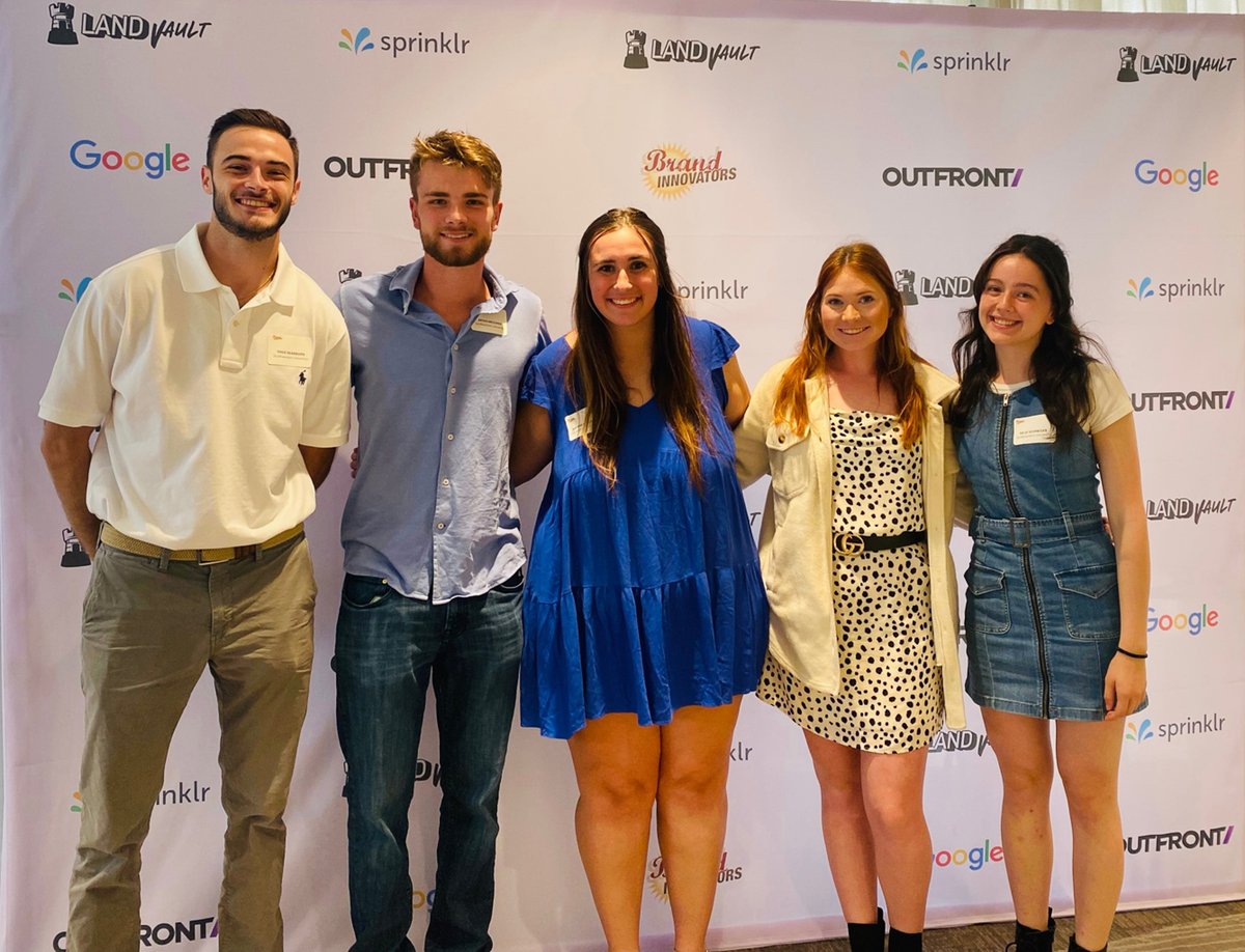SouthwesternU's tweet photo. Southwestern students are #innovators!

As the only students invited to the Brand Innovators Marketing Innovation Summit, eight SU business seniors were able to hear from speakers representing AT&amp;T, Dallas Mavericks, National Football League (NFL), Samsung, and many more. https://t.co/ytFN7BuCSV