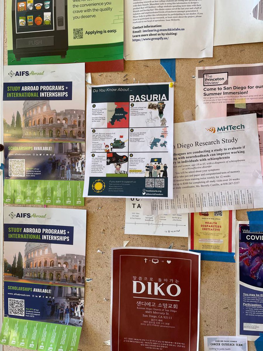 BasuriaFreedom's tweet photo. Basurian fliers are spotted in @UCSanDiego. A big thank you to the student who’s done this! And we encourage all Basurian college students to follow suit. It is the most efficient way to tell others you are not Chinese!
#巴蜀獨立唯一出路
#BasuriaIsNotLost https://t.co/vHh7G7XM7Q