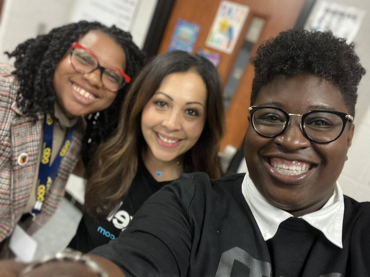 Coach_JHaynes's tweet image. @MsMaysClass and I had a powerful introduction to @wakelet from @TxTechChick. #TCCA2022