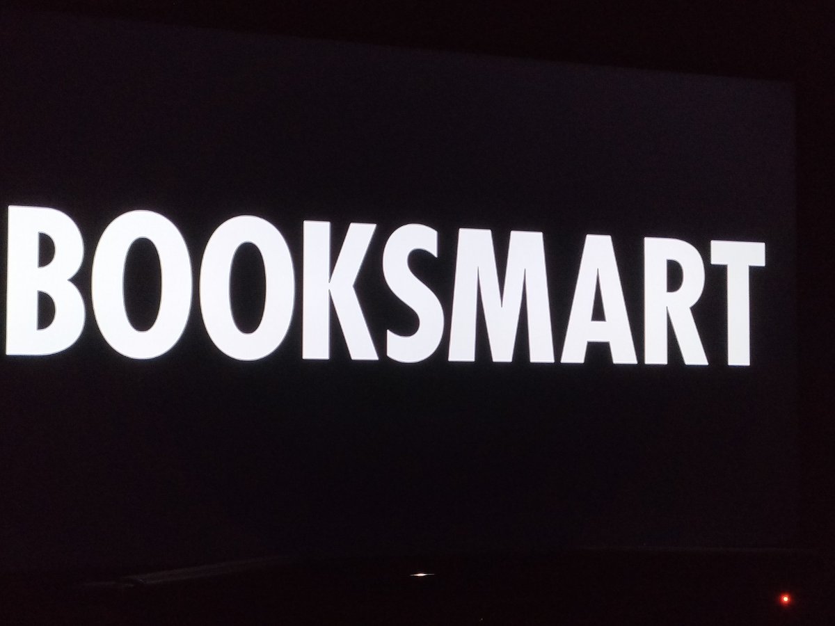 Frazzlemonster's tweet photo. Alphabetical Movie Reviews #216: "Booksmart" by Olivia Wilde. Quite funny coming of age comedy whose main high point is the friendship between Kaitlyn Dever and Beanie Feldstein. The rest is all quite plotty and illogical. Good debut for Wild, though. 6/10 https://t.co/opeAtWmozI