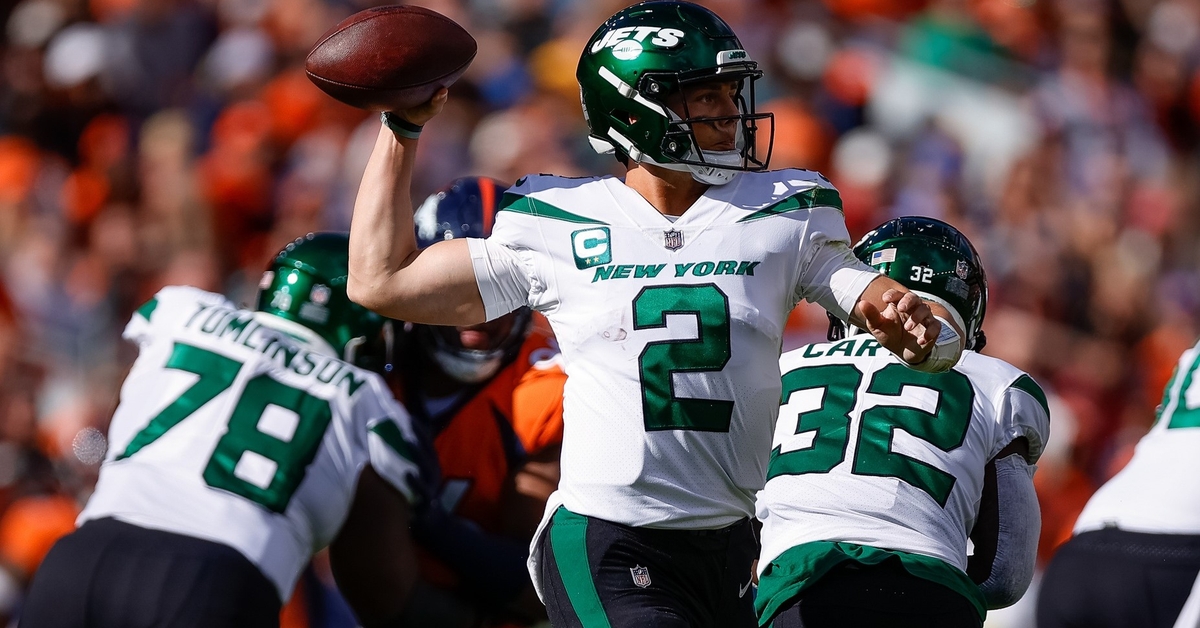 SNYtv's tweet photo. "The Jets don’t beat Pittsburgh without Wilson’s late-game heroics, but they have won the other three in spite of him — not because of him."

The Jets need Zach Wilson to step up to keep up their playoff trajectory (via @Connor_J_Hughes) https://t.co/AQVgwTrwFr https://t.co/WtgvAG3oXG