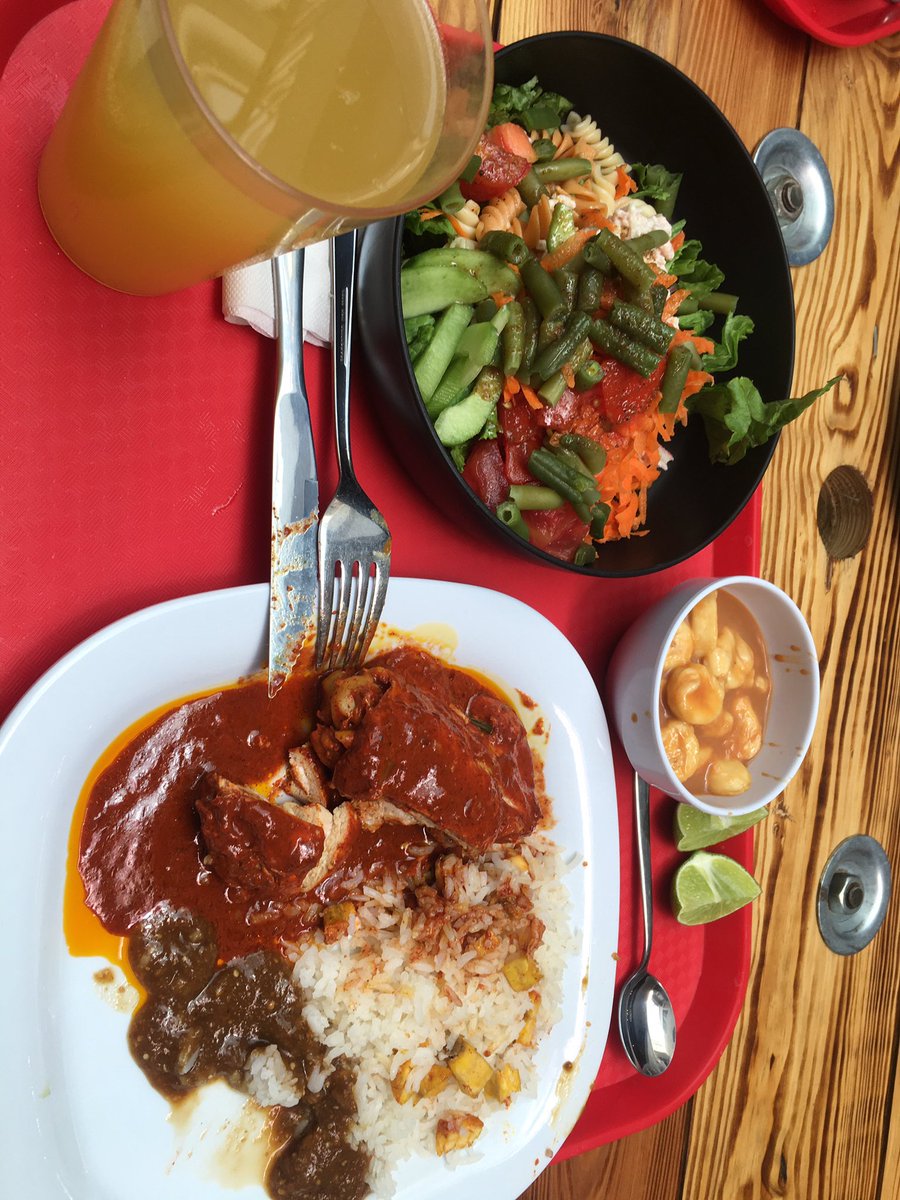 aussies_mx's tweet photo. @tomsniper Si, todos los días en el comedor de la empresa… https://t.co/uiTsQ34hP5