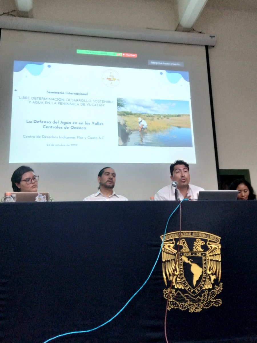 JosePabloAnto's tweet photo. Nadir Quiróz de @FloryCantoac comparte la experiencia de la #COPUDA sobre la lucha que han hecho para la defensa del acuífero para uso agricola, el Seminario Internacional de #LibreDeterminación convocado por @DPLF_info
En la moderación de la mesa @gallegosm_e https://t.co/irJFB6F9ny